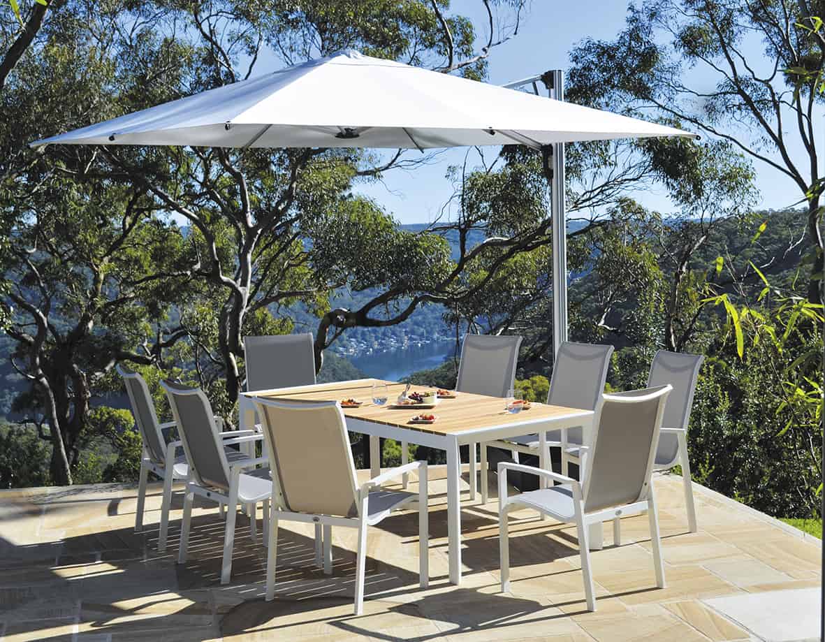 Shelta Siena Cantilever Umbrella