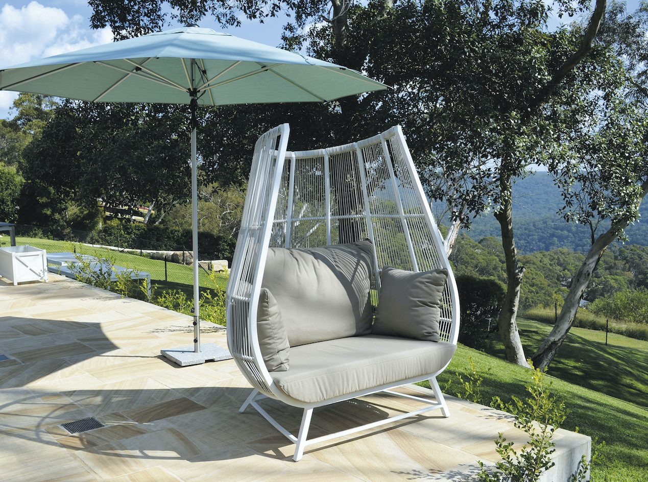 Shelta Sunset Pod Chair